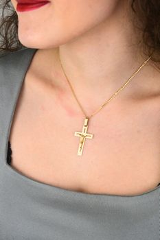 Złota zawieszka krzyż z wizerunkiem Jezusa próba 585 ZA 4898 (3).jpg